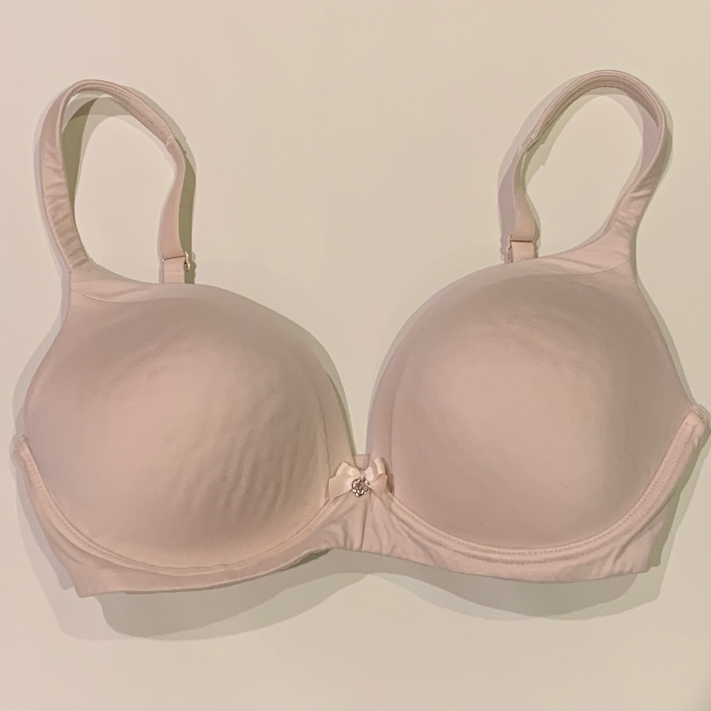 Victoria’s Secret- Body by Victoria wire free bra